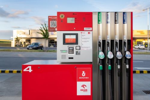 obrázek:Benzín a nafta překročily hranici 40 Kč/l