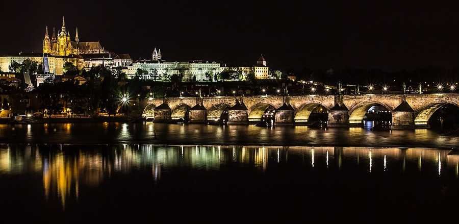 Fenomen literárního turismu: Od Dana Browna po možnou příležitost pro Prahu