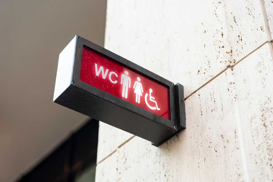 Praha zvyšuje dostupnost toalet: spolupráce s restauracemi na obzoru