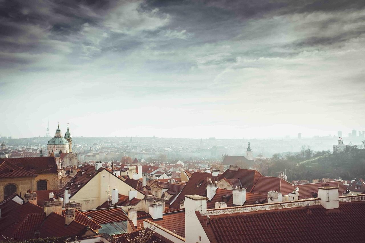 Dva mrtví na Albertově - Policie zjišťuje příčinu úmrtí