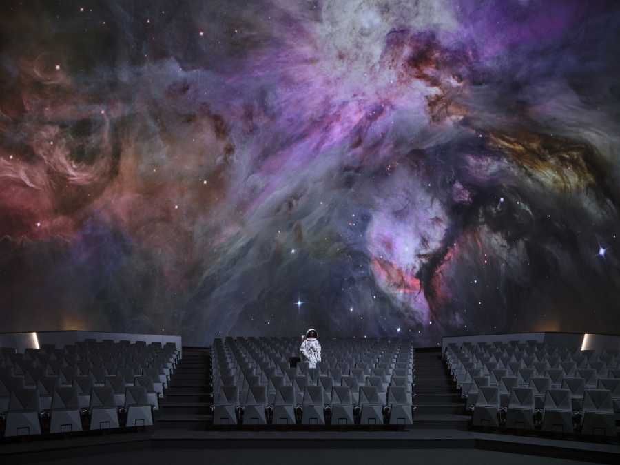 Pražské planetárium: Nový design a LED projekce vzrušují davy