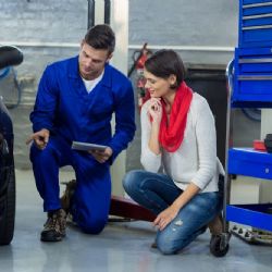 Návštěva autoservisu po zimě je logická. Pomůže vám předcházet zbytečným potížím