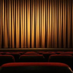 Divadla zřizovaná Prahou zůstanou zavřená do konce roku, čas věnují zkoušení a online programům pro diváky