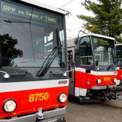 DPP ve spolupráci s hl. m. Prahou a Člověkem v tísni věnuje na Ukrajinu 20 tramvají a 2 autobusy