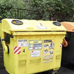 Drobní podnikatelé mohou využít virtuální nádoby na odpad, aby nezatěžovali svoz pro občany