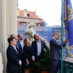 Hlavní město vyvěsilo vlajku Kyjeva na budovu Nové radnice