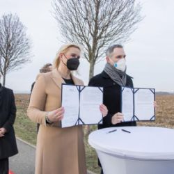 Imaginární hranice mizí. Praha a Středočeský kraj podepsaly Memorandum o vzájemné spolupráci