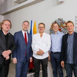 Práce na finálním návrhu Vltavské filharmonie mohou začít, Praha podepsala smlouvu s architekty BIG