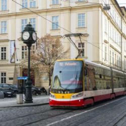 Praha pořídí nové tramvaje v souvislosti s výstavbou dalších tratí
