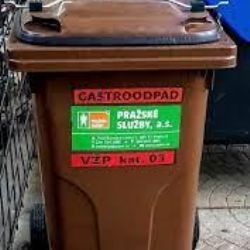 Praha rozvíjí sběr gastroodpadu ze škol. Zapojit se mohou i firmy