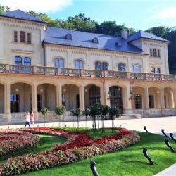 Pražští radní odsouhlasili dalších 200 milionů korun, aby rekonstrukce Šlechtovy restaurace mohla pokračovat