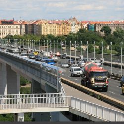 Před 50 lety projela po Nuselském mostě první auta