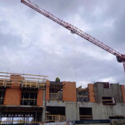 Projekt Dostupné družstevní bydlení s podporou hl. m. Prahy je připravený k realizaci. První projekt v Praze 5 nabídne až 260 bytů