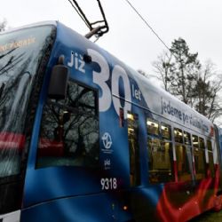 Tramvaj k 30. výročí samostatné České republiky připomene první prezidentskou volbu