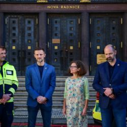 Úleva pro umírající i jejich rodiny. Hlavní město s pražskou záchrankou zajistí pacientům mobilní paliativní péči