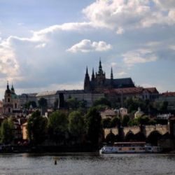 Uzavření Pražského hradu a dopravní zatížení některých komunikací v souvislosti s vrcholnými akcemi v rámci českého předsednictví v Radě EU