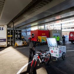 Z Florence bylo doručeno již přes 30 000 zásilek na kolech. Praha chystá druhé cyklodepo na Andělu