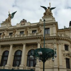 Zakázka na komplexní rekonstrukci Divadla na Vinohradech je připravená