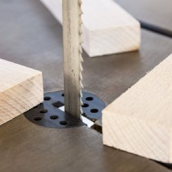 Pilový pás je důležitý prvek pro dokonalé řezání. Jak vybrat ten správný pro vaši pilu?