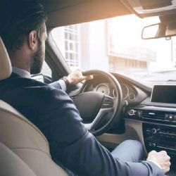 Rozjezd podnikání bez zbytečných průtahů: Využijte své auto pro rychlý start