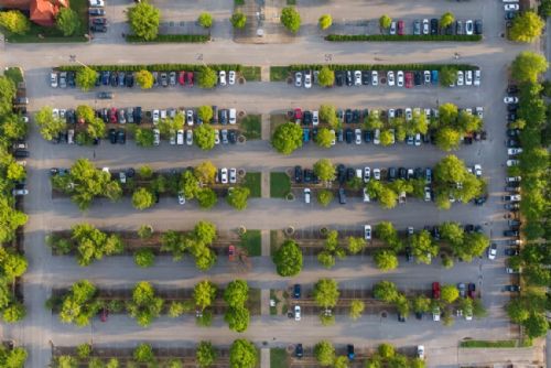 Foto: Jak na parkování v Praze? Ochraňte svůj vůz před riziky