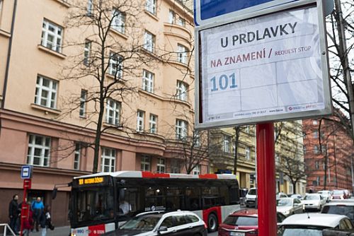 Foto: Všechny autobusové zastávky v Praze na znamení
