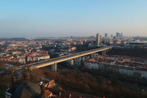 Foto: Nuselský most: Opravy způsobí zdržení až 30 minut