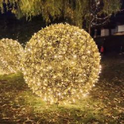 Světelný park Srdce Evropy rozzáří Žluté lázně a přenese návštěvníky napříč kontinentem