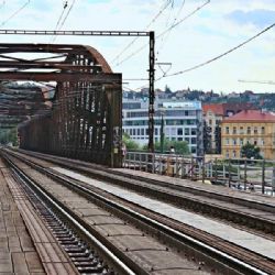 Zachování historického mostu na Výtoni: Rekonstrukce místo demolice