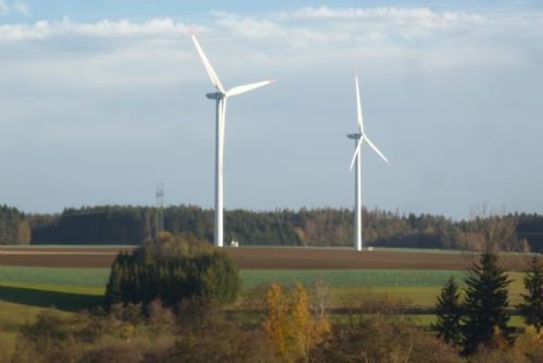 Foto: Prohlídka větrných elektráren u Věžnic