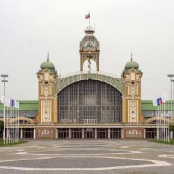 Průmyslový palác: Nové střechy, otevření už příští rok?
