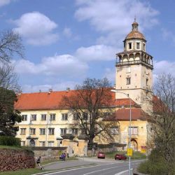 Zámecký areál láká na Slovanskou epopej Alfonse Muchy s audioprůvodcem