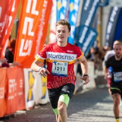 Do jubilení 10. sezóny vstupuje běžecký seriál RunTour s novým generálním partnerem - Skupinou ČEZ