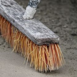 Dobrovolníci z Ukrajiny vyrazí uklízet Sedmičku