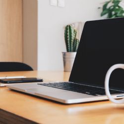 Dodávka IT vybavení pro Ukrajinu. Pomohly české firmy ve spolupráci s MPO