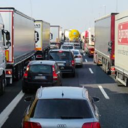 Elektronické dálniční známky nás potěší už i v ČR