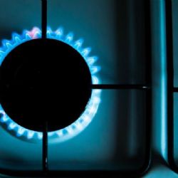 Loňské prominutí DPH z elektřiny a plynu bylo nezákonné