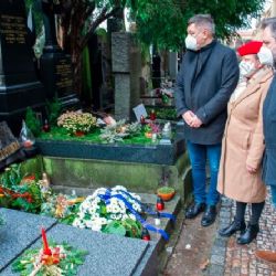 MČ Praha 10 si připomněla úmrtí Karla Čapka. Zakončila tak rok, který mu věnovala