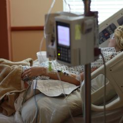 Ministerstvo zdravotnictví se ohrazuje proti článku „Umři do měsíce, jinak nezaplatíme. Hospice bojují s pojišťovnami“