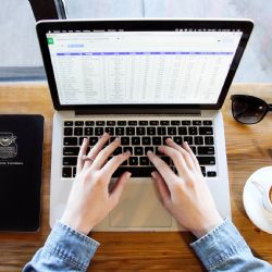 MPO přijímá žádosti do programu Czech Rise Up 3.0. Připraveno je 500 milionů korun