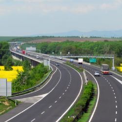 Od března 2024 má platit jednodenní dálniční známka, roční po 12 letech podraží