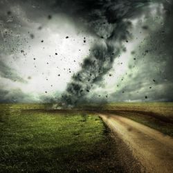 Podnikatelé zasažení tornádem mohou v novém programu MPO získat až 35 milionů korun na obnovu poškozených provozoven