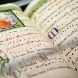 Pouhých šest týdnů budou v Národním muzeu a Národní knihovně vystaveny vzácné Velké knihy hudby