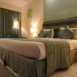 Praha 13 odpustí podnikatelům poplatky z ubytování