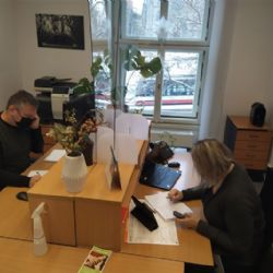 Praha 2: první vlna očkování seniorů proběhla úspěšně, informační kampaň pokračuje