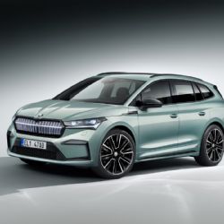 Škoda Enyaq iV a Škoda Octavia jsou vítězi čtenářské ankety „Best Cars 2021“