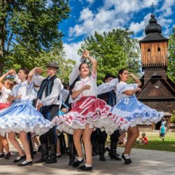 Slovenský folklor ve Valašském muzeu v přírodě již po třiadvacáté