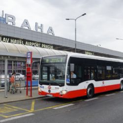 Trolejbusová linka na Letiště Praha má zelenou, DPP na ni získal pravomocné společné povolení