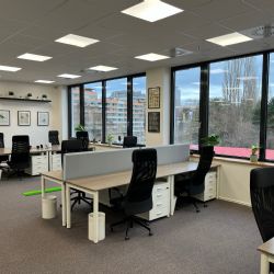 V radnici Prahy 12 vzniklo coworkingové centrum