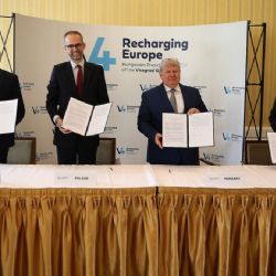 Visegrádská čtyřka podporuje jadernou energetiku, podepsala společné prohlášení